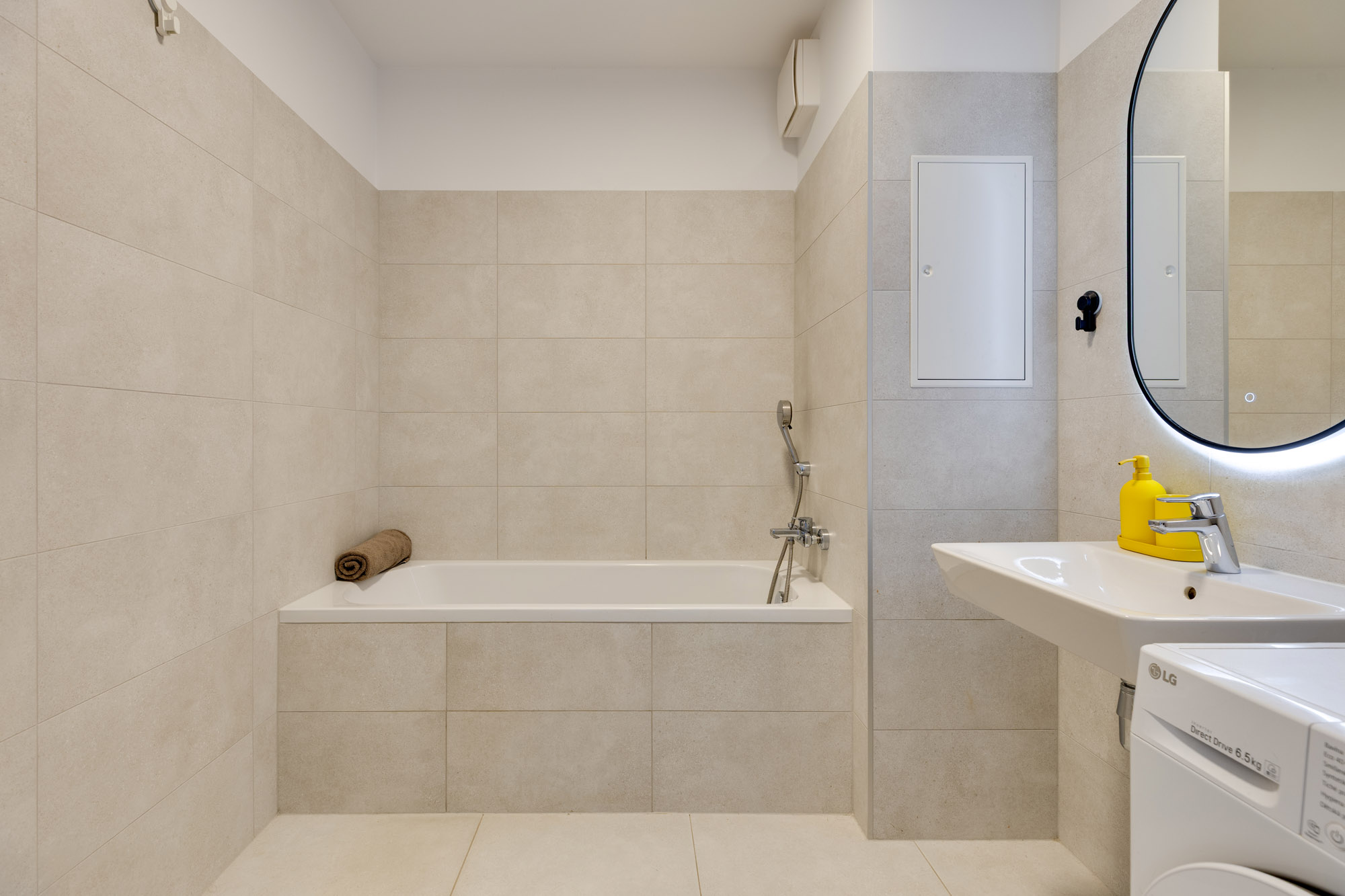 559A7552HDR